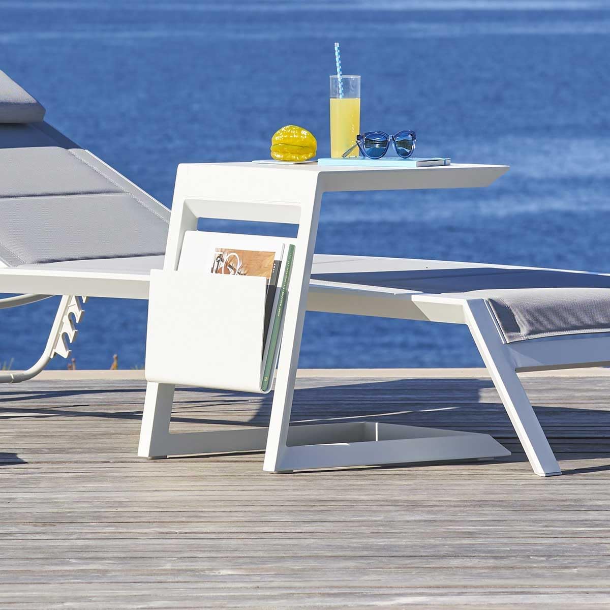 jardinito - table d'appoint Allure - 50x50 cm - acier blanc