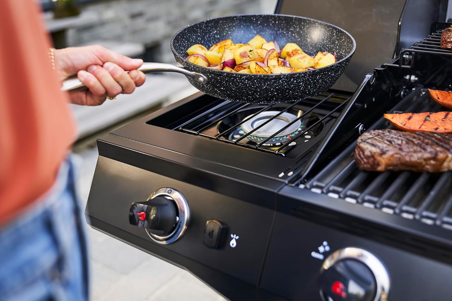 Char-Broil - Advantage CORE B - 4+1 brûleurs, TRU‑Infrared, brûleur latéral