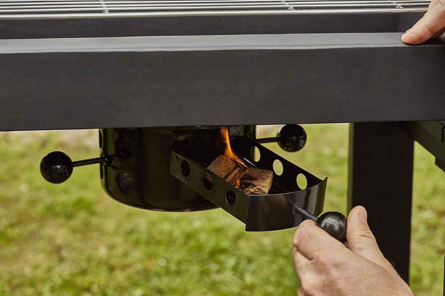Cook’in Garden - Easy 60 - barbecue fonte, montage rapide, roulettes