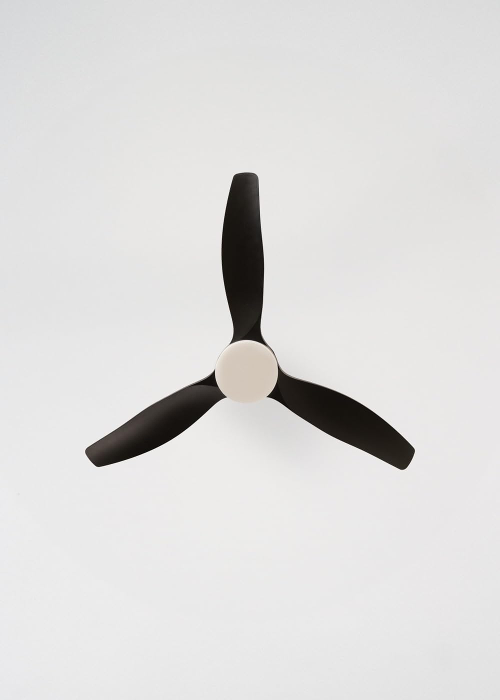CREATE / WINDCALM S/Ventilateur de plafond ABS avec lumière noir avec Wifi et télécommande / 40W, Silencieux, Ø112 cm, 6 vitesses, 3 températures de lumière, minuterie, fonction été-hiver