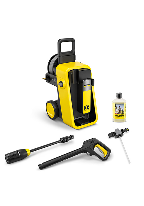 Plusieurs vues du nettoyeur haute pression jardinito jaune et noir avec divers accessoires et accessoires sur fond blanc.