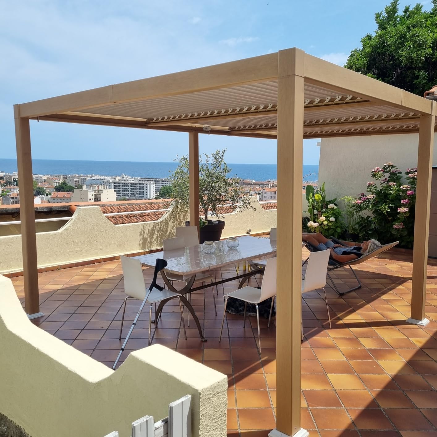 jardinito - Pergola Bioclimatique bois effet alu - 3,5x6,35m - lames orientables, imperméable, extérieur