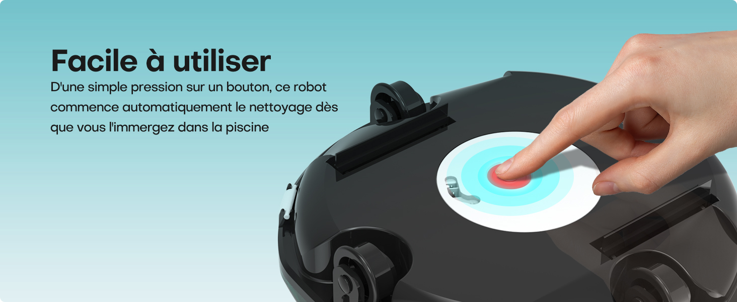 Gros plan d'un appareil robotique noir avec un bouton circulaire bleu pressé par un doigt, montrant les commandes de l'interface pour le nettoyage de la piscine.