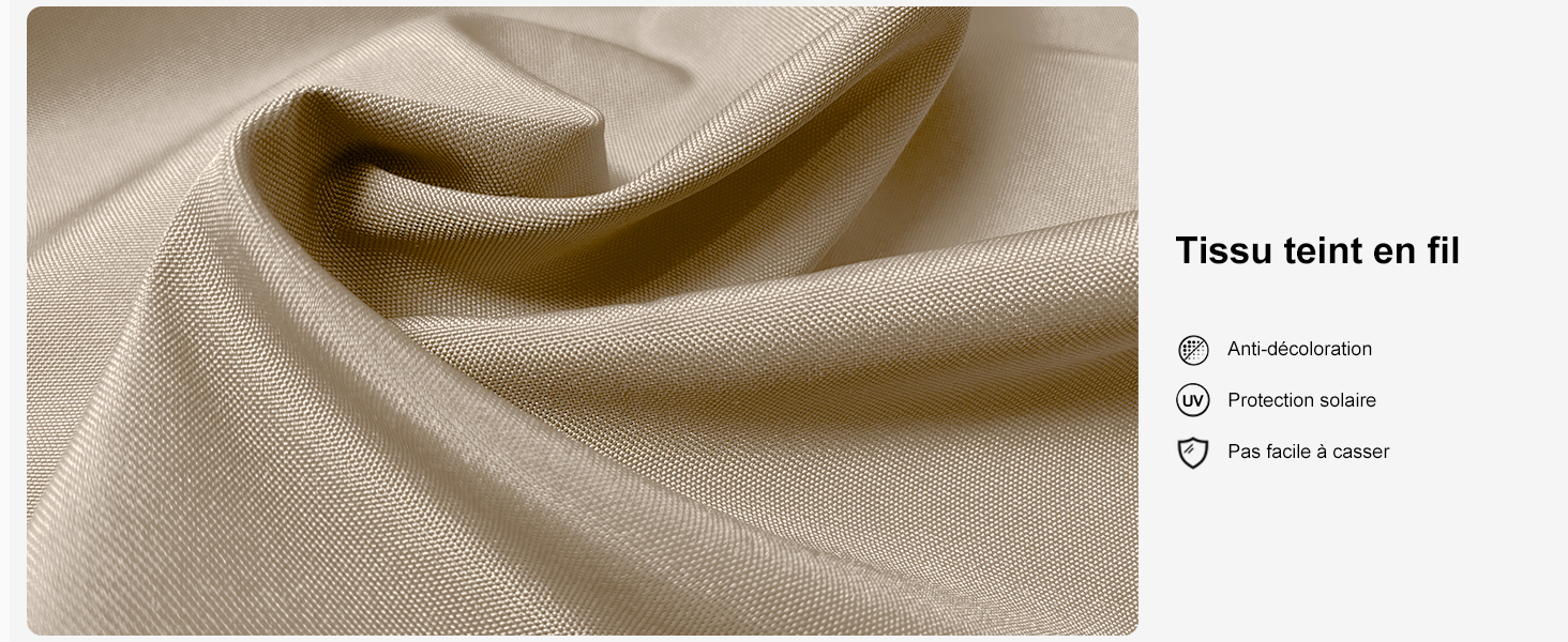 Gros plan d'un tissu beige drapé présentant un motif de tissage textile fin et des plis naturels, avec un texte indiquant les spécifications du tissu