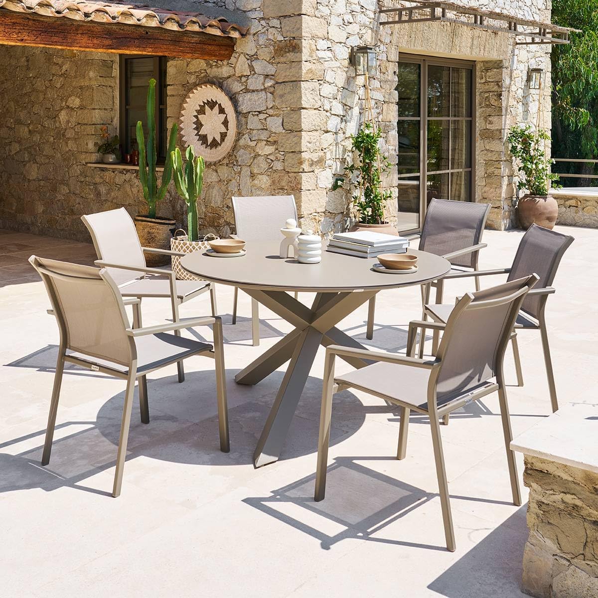 jardinito - Table de jardin Oryon - 130cm ronde - 6 places, coloris café
